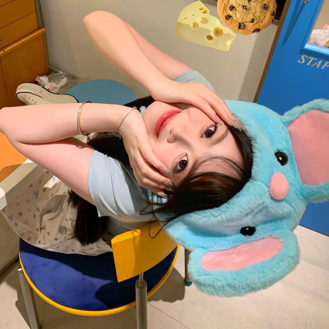 秘林謎村